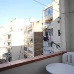 Rent 3 bedroom apartment of 9 m² in Barcelona