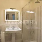 Rent 1 bedroom apartment of 40 m² in Florence