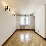 Rent 7 bedroom apartment of 197 m² in Warszawa