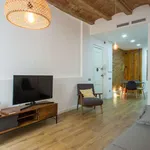 Rent 2 bedroom apartment of 74 m² in barcelona