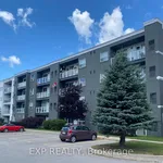 Rent 2 bedroom apartment of 82 m² in Orillia