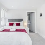 Rent 2 bedroom flat in London