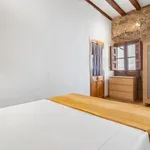 Rent 4 bedroom apartment of 60 m² in Barcelona