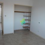 Appartement de 93 m² avec 5 chambre(s) en location à  Narbonne