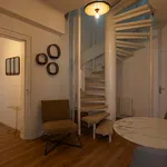 Rent a room of 248 m² in Paris