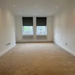 Rent 3 bedroom flat in East Midlands