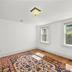Rent 2 bedroom house of 122 m² in Connecticut