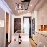 Alquilo 2 dormitorio casa de 88 m² en Madrid