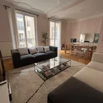 Appartement de 71 m² avec 2 chambre(s) en location à Paris