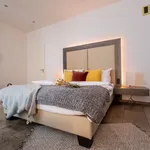 Rent 1 bedroom apartment of 54 m² in Dusseldorf