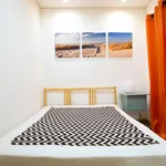 Rent 1 bedroom apartment in Lisbon