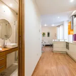 Alquilo 3 dormitorio apartamento de 45 m² en Seville