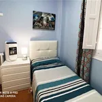 Rent a room of 300 m² in madrid