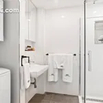 Rent 2 bedroom apartment in Melbourne