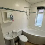 Rent 2 bedroom flat in Yorkshire And The Humber