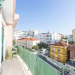 Rent a room of 230 m² in lisbon