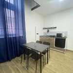 Rent 2 bedroom apartment of 50 m² in Napoli