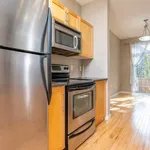 Appartement de 1420 m² avec 3 chambre(s) en location à Calgary