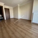 Rent 4 bedroom apartment of 140 m² in İstanbul