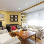 Rent a room of 85 m² in madrid