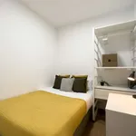 Rent a room of 87 m² in barcelona