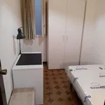 Rent 4 bedroom apartment in Valencia