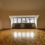 Miete 3 Schlafzimmer wohnung von 110 m² in Krefeld