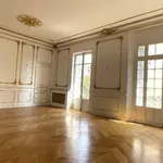 Appartement de 134 m² avec 4 chambre(s) en location à Nice