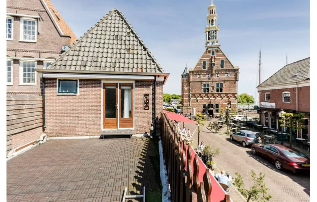 Huur 2 slaapkamer appartement van 150 m² in Hoorn