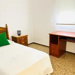 Alquilo 4 dormitorio apartamento de 108 m² en Valencia