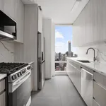 Rent 2 bedroom apartment of 139 m² in New York