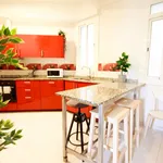 Rent 2 bedroom apartment of 12 m² in Barcelona