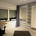 Miete 3 Schlafzimmer wohnung von 80 m² in Köln