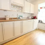 Rent 3 bedroom house in Dorking