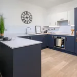 Rent 2 bedroom apartment in Walton-On-Thames