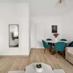 Rent 3 bedroom apartment of 75 m² in Lisboa