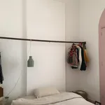 Rent 1 bedroom apartment in Porto