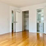 Rent 3 bedroom apartment of 102 m² in Queens