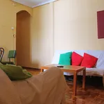 Rent a room in Madrid']