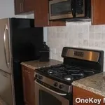 Rent 2 bedroom house in Gold-Coast-Li