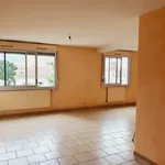 Appartement de 92 m² avec 5 chambre(s) en location à Oullins-Pierre-Bénite