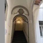 Affitto 6 camera appartamento di 177 m² in Firenze