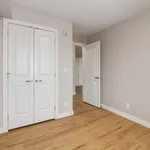 Appartement de 828 m² avec 1 chambre(s) en location à Edmonton