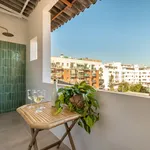 Rent 2 bedroom apartment of 75 m² in Barcelona