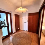 Rent 6 bedroom apartment of 70 m² in Lisboa