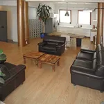 Rent 3 bedroom apartment in Saint-Gilles