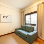 Rent 3 bedroom apartment in Porto