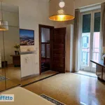 Affitto 2 camera appartamento di 65 m² in Naples