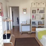 Rent 3 bedroom apartment in Lisbon