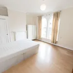 Rent 4 bedroom house in Leeds